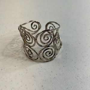 Vintage Silver-Tone Women's Adjustable Spiral Swirl‎ Wrist Cuff Bracelet